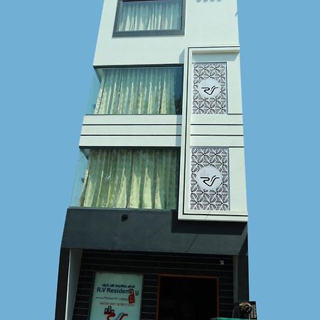 Отель Rv Residency Wodapatti Экстерьер фото