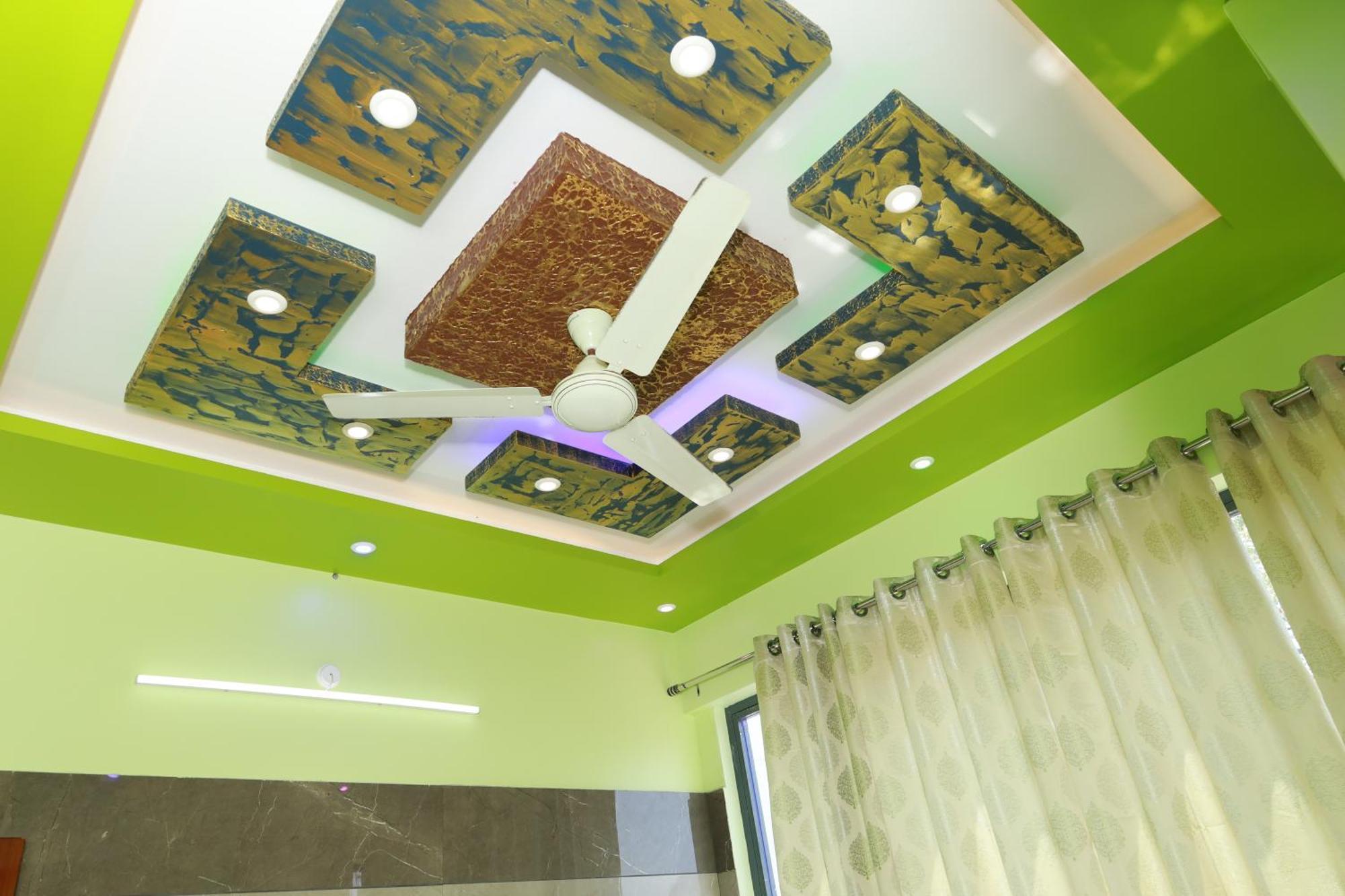 Отель Rv Residency Wodapatti Экстерьер фото